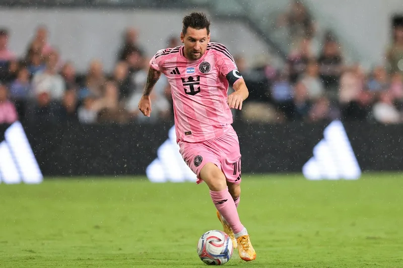 messi co bao nhieu ban thang con so moi nhat khien the gioi nga mu
